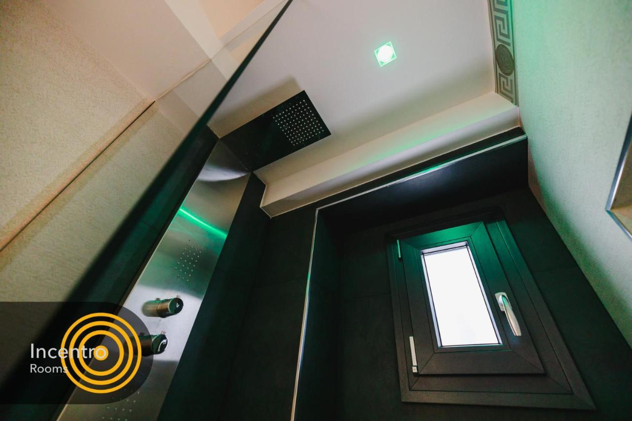 Incentro Rooms Полиняно а Маре Екстериор снимка